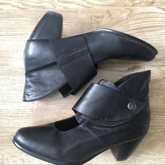 EVERYBODY Leather By B.Z Moda Women's Smooth Black Pull-On Shoes Size 37 Euro - Picture 2 of 12